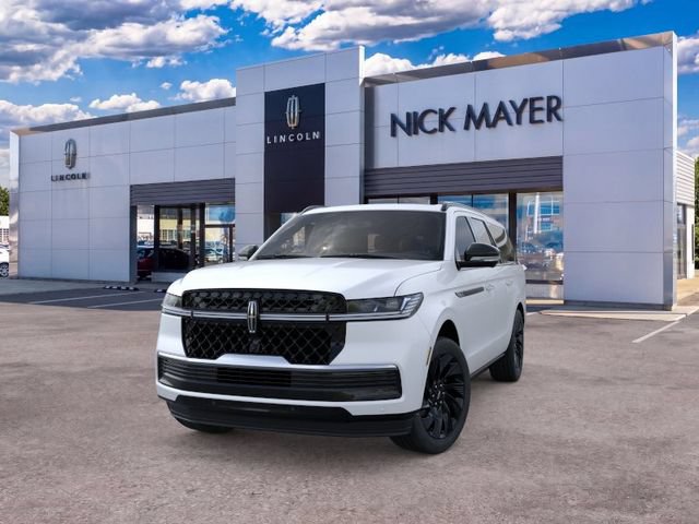 New 2026 Lincoln Navigator L Reserve w/ Jet Appearance Package AWD/4WD image 2