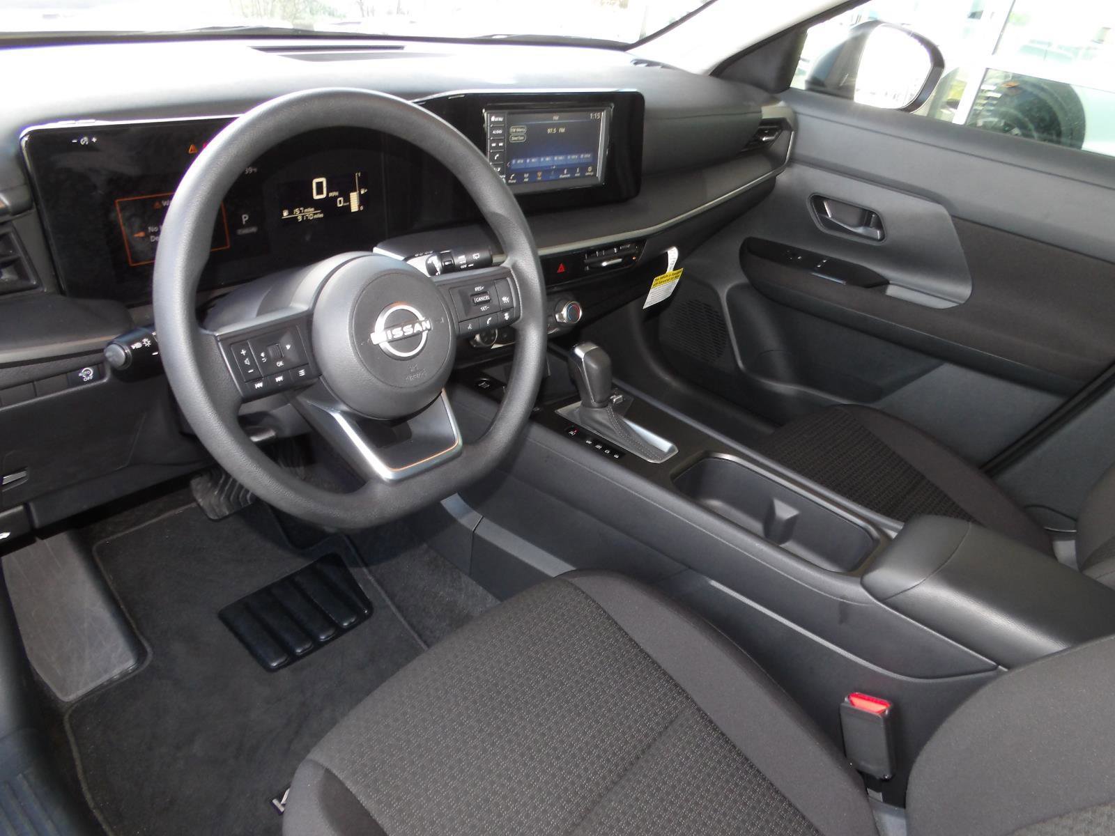 Certified 2025 Nissan Kicks S image 13