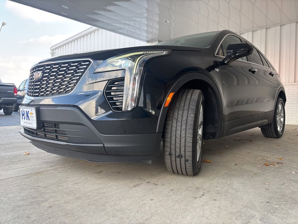 Used 2022 Cadillac XT4 Luxury image 40
