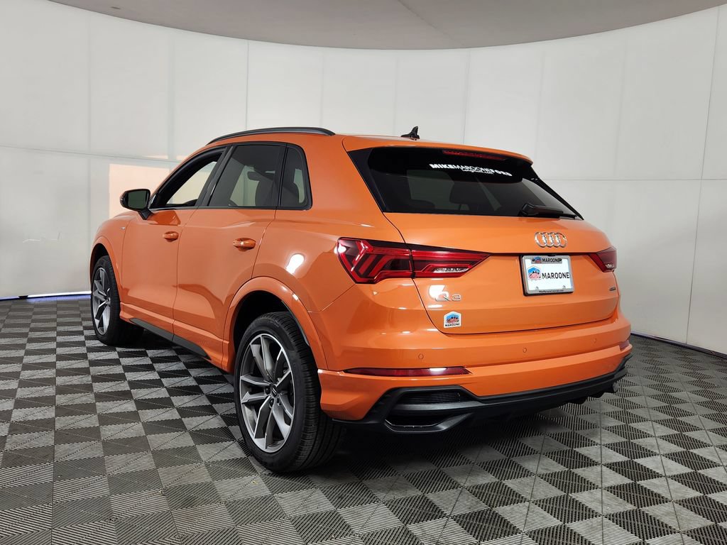 Used 2024 Audi Q3 2.0T Premium Plus w/ Premium Plus Package AWD/4WD image 5