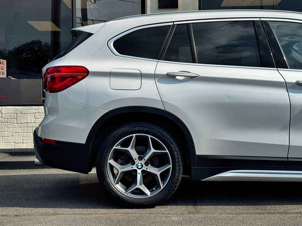 Used 2018 BMW X1 xDrive28i AWD/4WD image 16