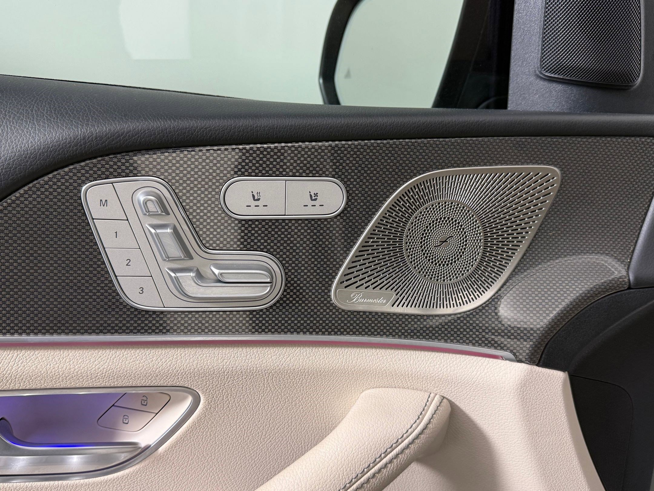 Used 2022 Mercedes-Benz GLS 450 4MATIC image 23
