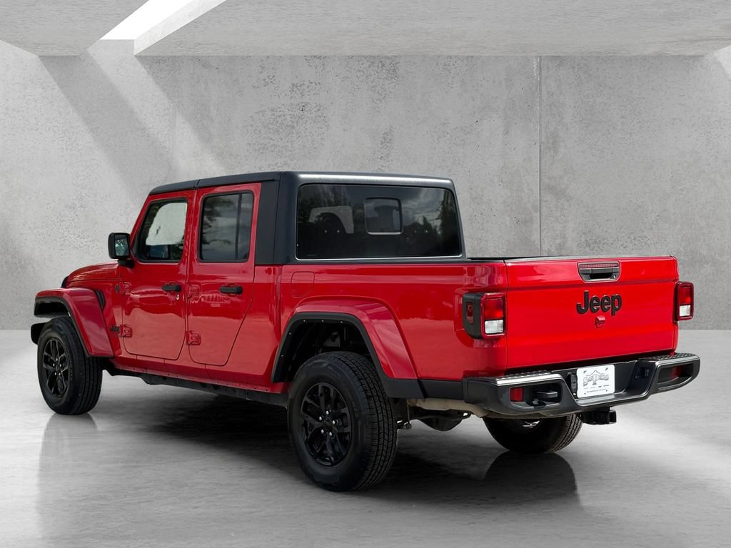 Used 2022 Jeep Gladiator Sport AWD/4WD image 7