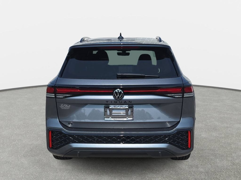 New 2026 Volkswagen Tiguan SE R-Line FWD image 6