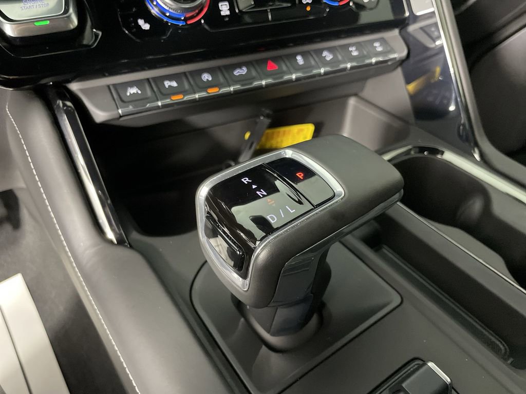 Used 2025 GMC Sierra 1500 AT4X image 16