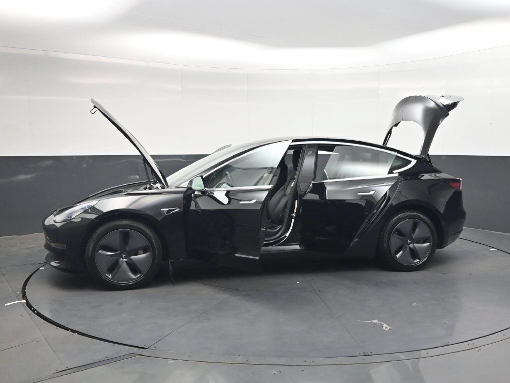 Used 2019 Tesla Model 3 Standard Range Plus RWD image 39