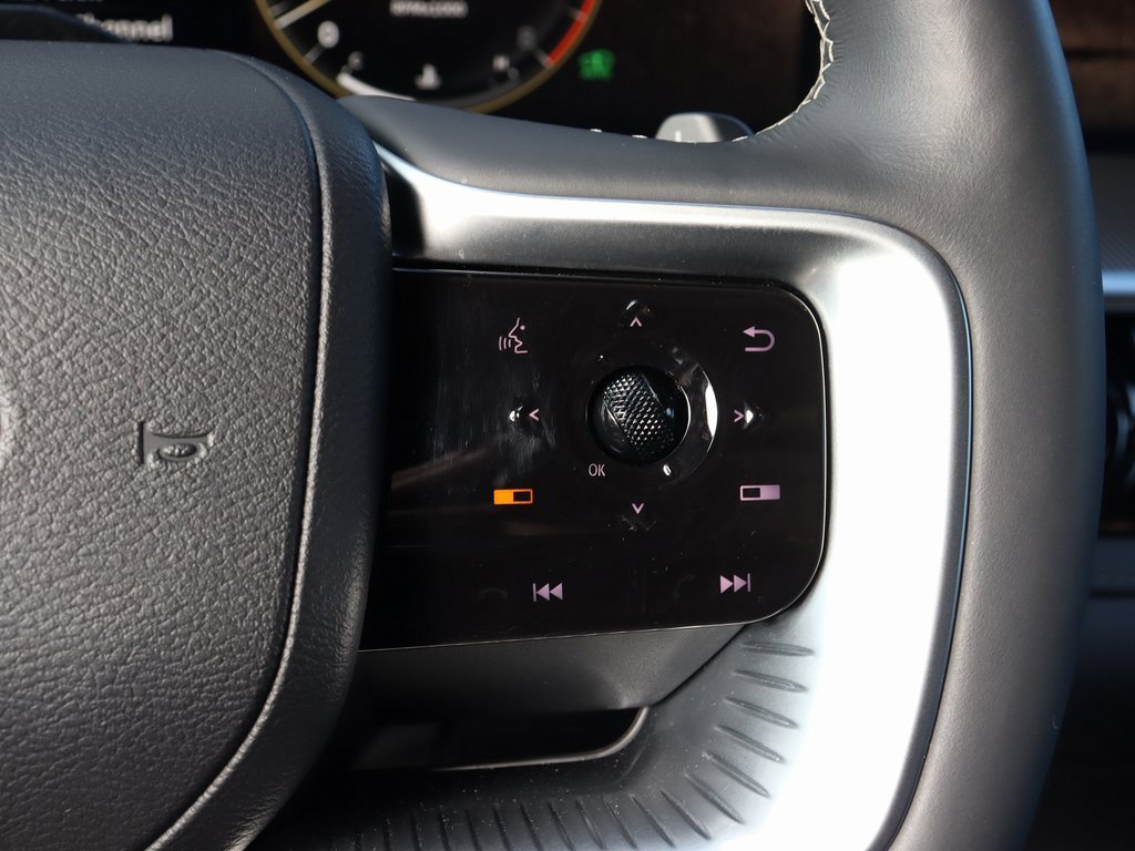 Certified 2025 INFINITI QX80 Luxe image 45