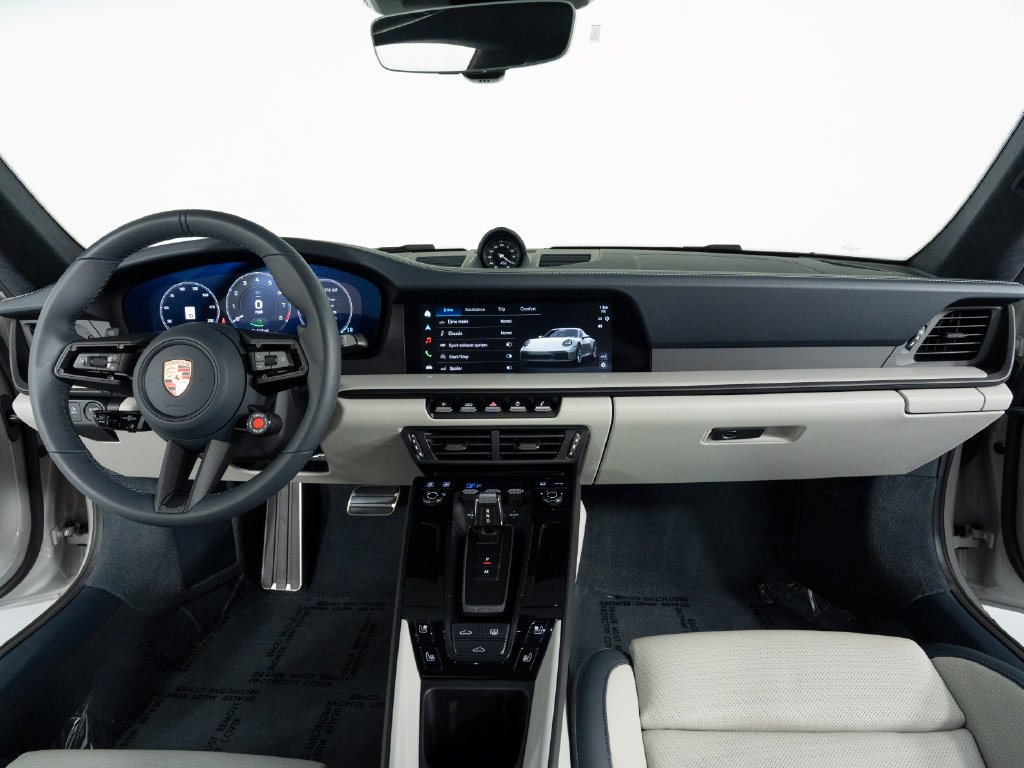 Certified 2026 Porsche 911 Carrera GTS RWD image 42