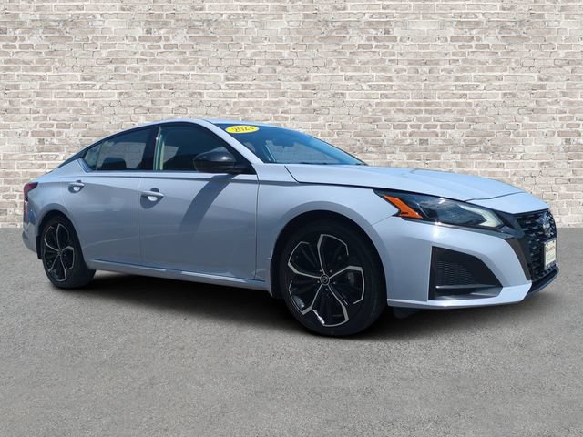 Used 2023 Nissan Altima 2.5 SR