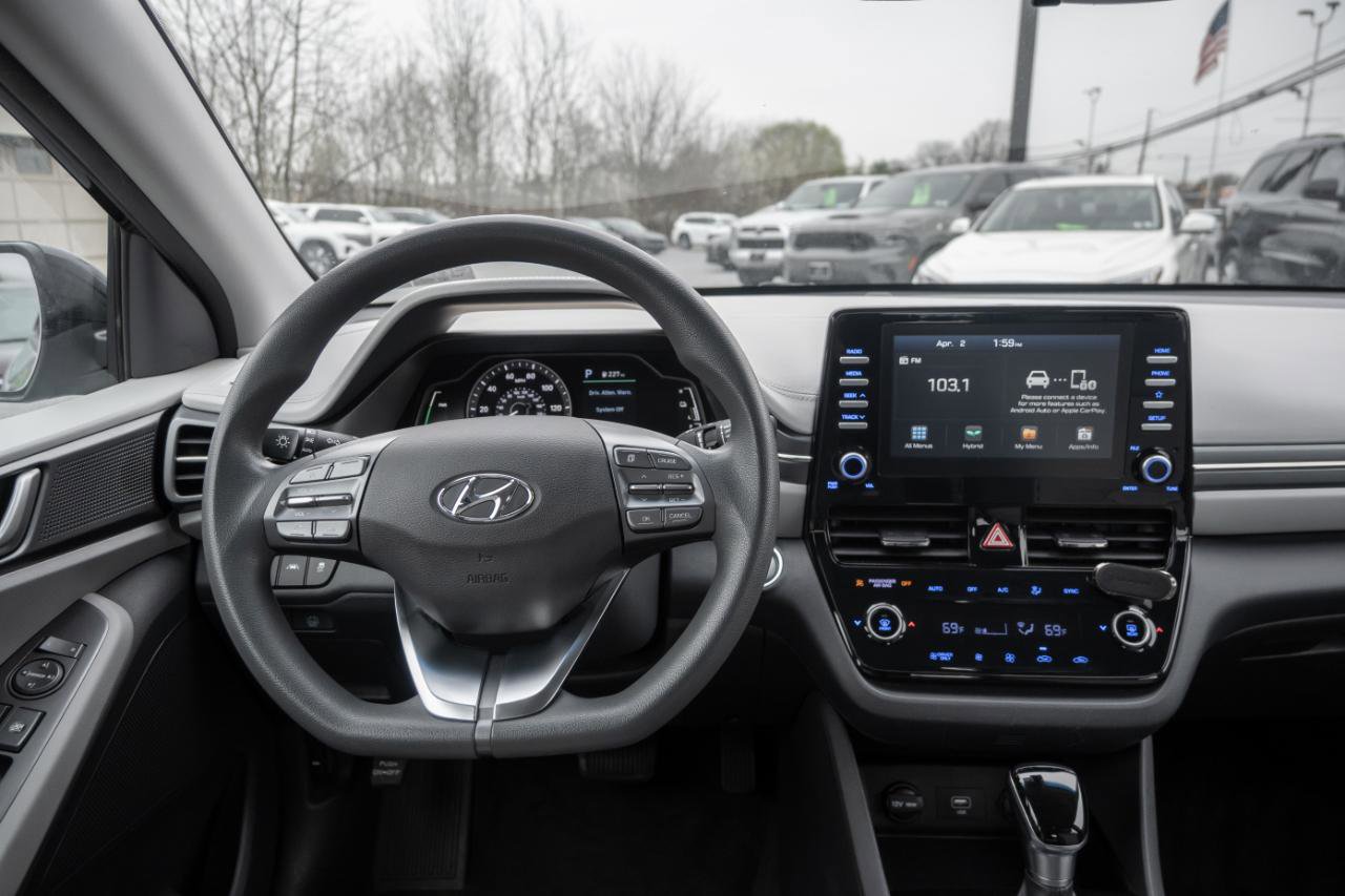 Used 2020 Hyundai Ioniq Blue FWD image 27