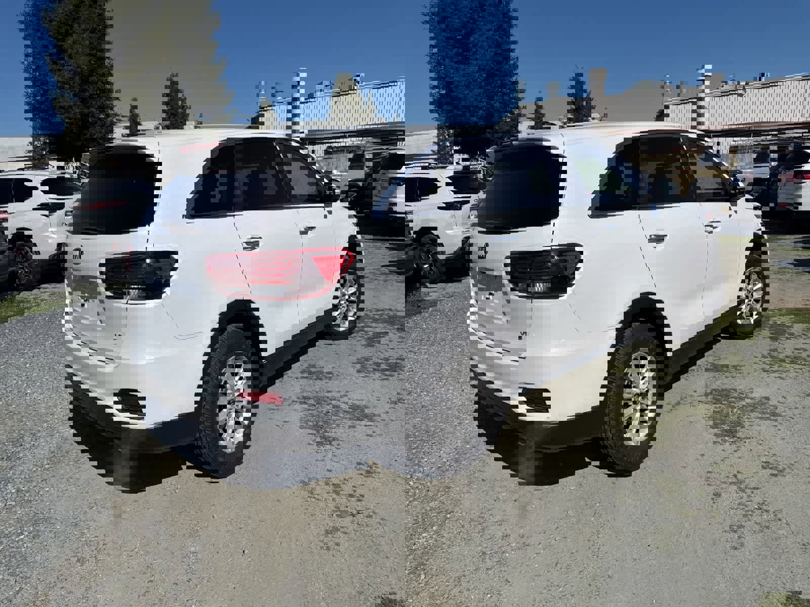 Used 2020 Kia Sorento LX image 5