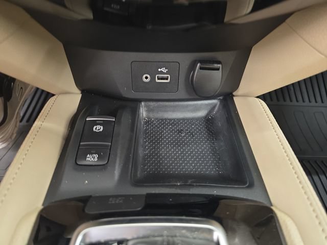 Used 2019 Nissan Rogue SL w/ Premium Package FWD image 26