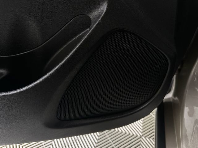 Used 2022 Chevrolet Malibu LT FWD image 25