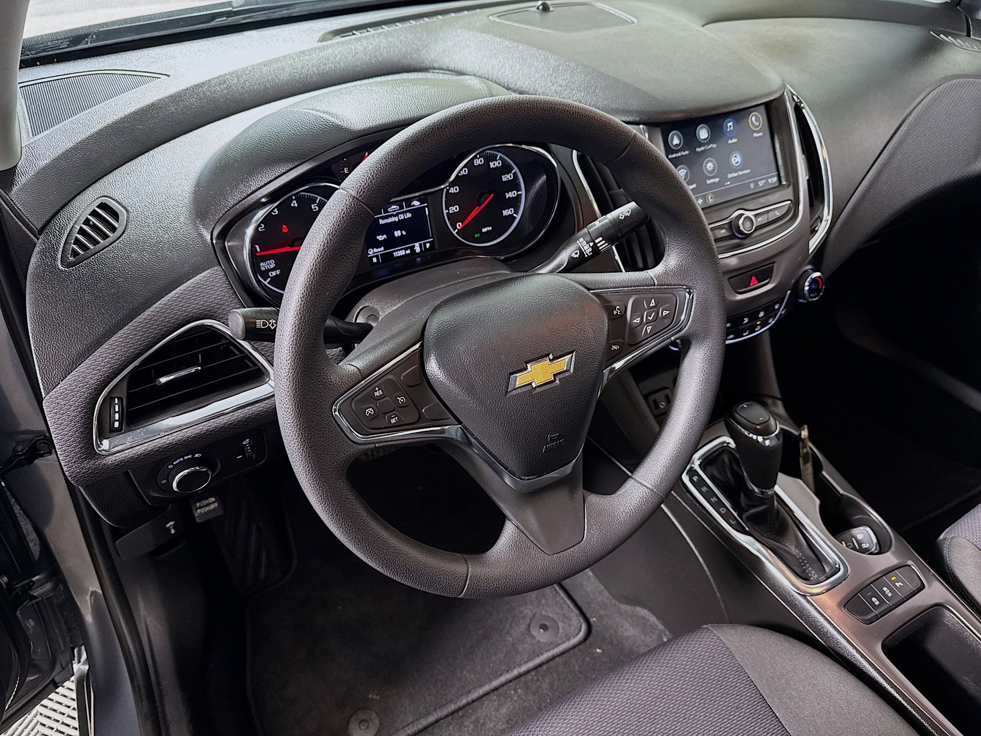 Used 2019 Chevrolet Cruze LT w/ Convenience Package FWD image 23