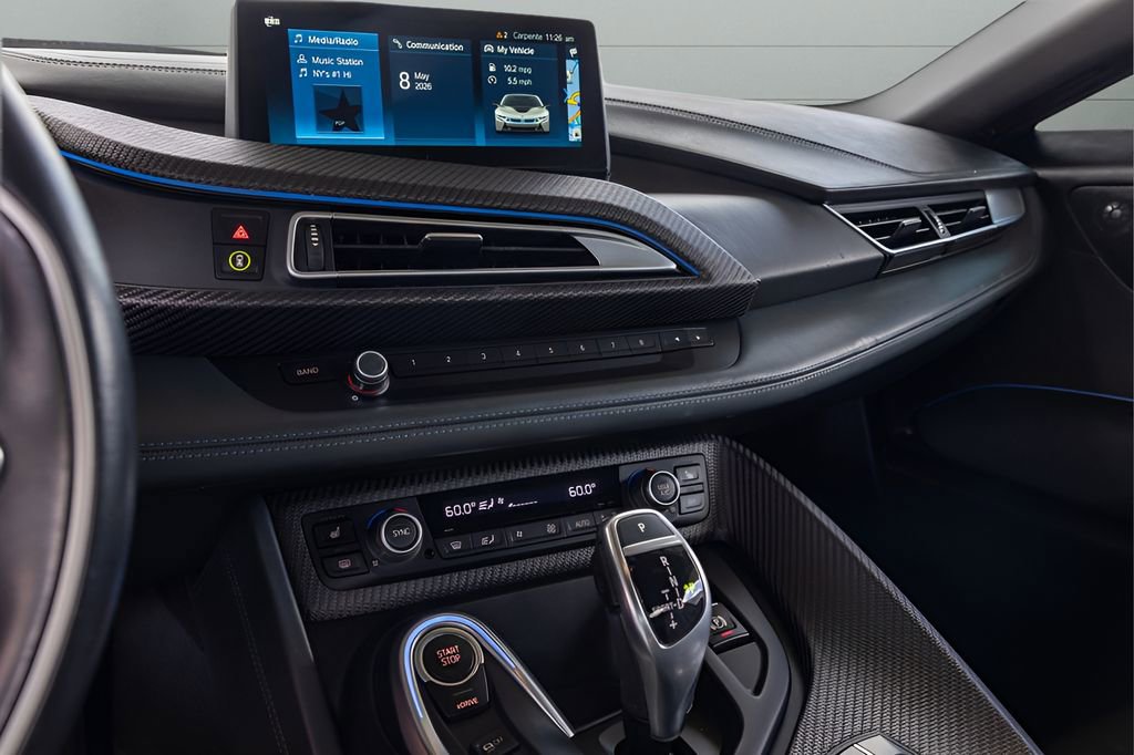 Used 2019 BMW i8 Roadster AWD/4WD image 30