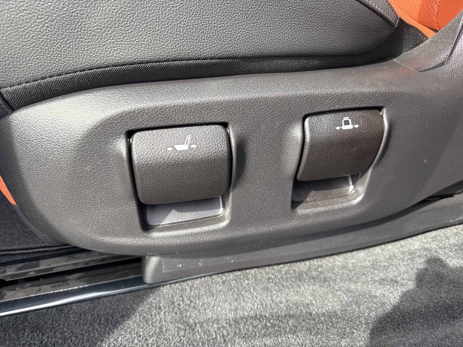 Used 2023 Kia Carnival SX Prestige image 18