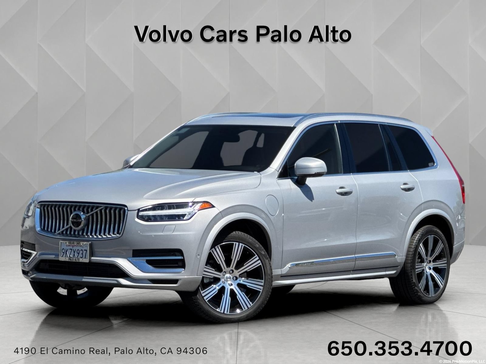 Certified 2024 Volvo XC90 T8 Plus w/ Protection Package Premier AWD/4WD image 1