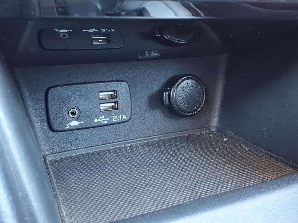 Used 2023 Subaru Forester Premium w/ Popular Package #2 image 30