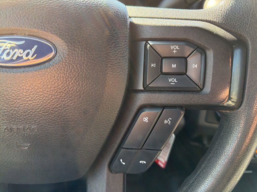 Used 2018 Ford F550 4x4 Regular Cab Super Duty image 11