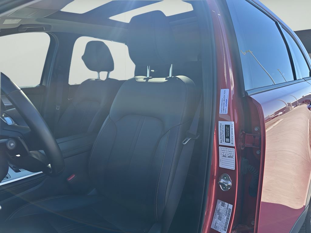 Used 2025 MAZDA CX-90 3.3 Turbo w/ Premium Sport Pkg image 28