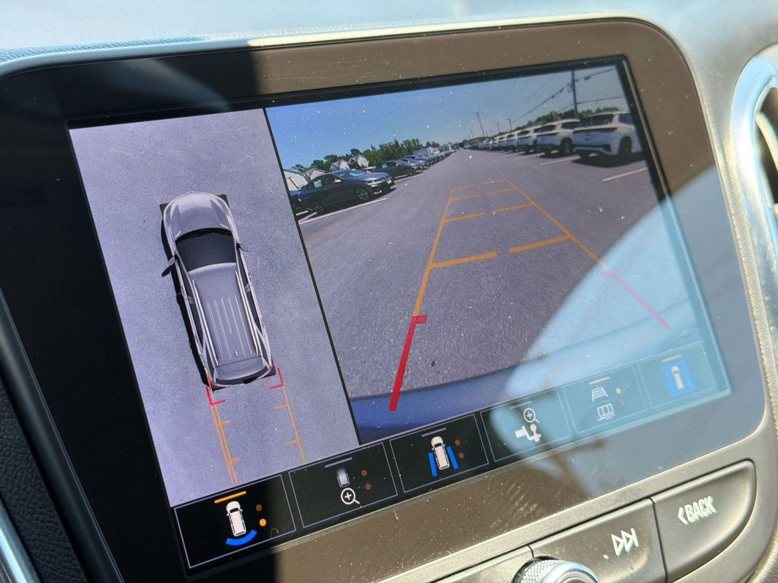 Used 2023 Chevrolet Equinox LT AWD/4WD image 22