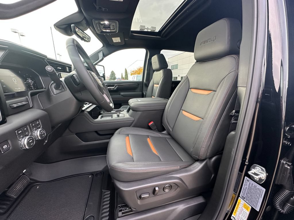 New 2026 GMC Sierra 2500 AT4 w/ AT4 Premium Plus Package AWD/4WD image 32
