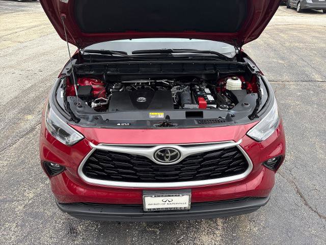 Used 2022 Toyota Highlander XLE image 22