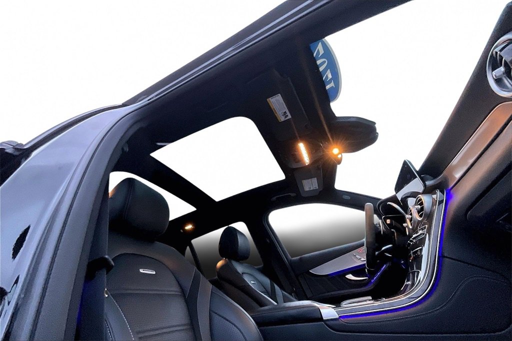 Used 2021 Mercedes-Benz GLC 63 AMG 4MATIC image 27