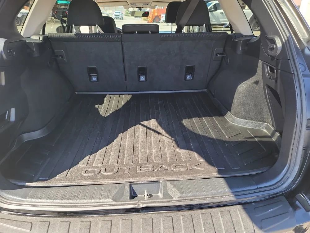 Used 2019 Subaru Outback 2.5i Premium AWD/4WD image 28
