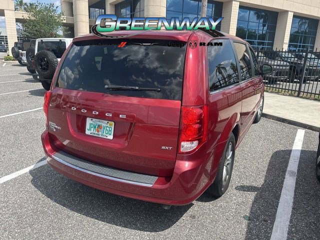 Used 2015 Dodge Grand Caravan SXT FWD image 6