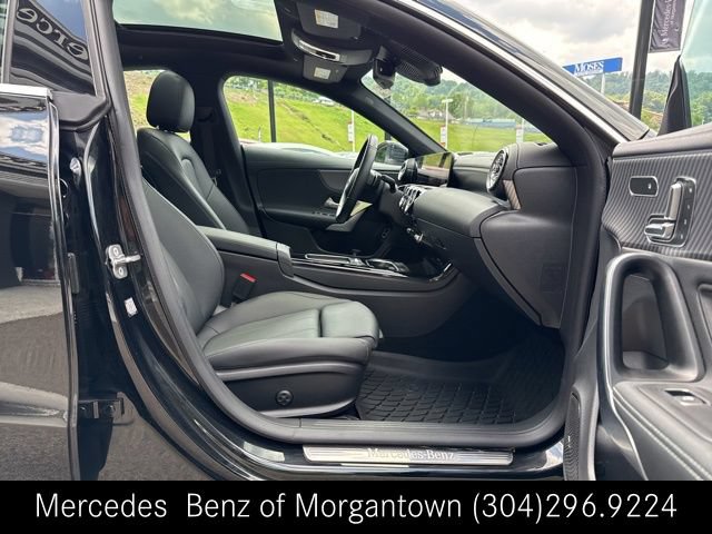 Used 2025 Mercedes-Benz CLA 250 4MATIC image 25
