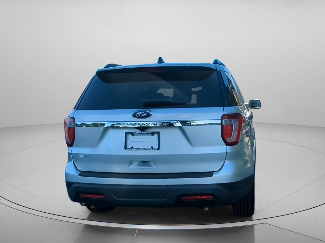 Used 2018 Ford Explorer FWD image 25