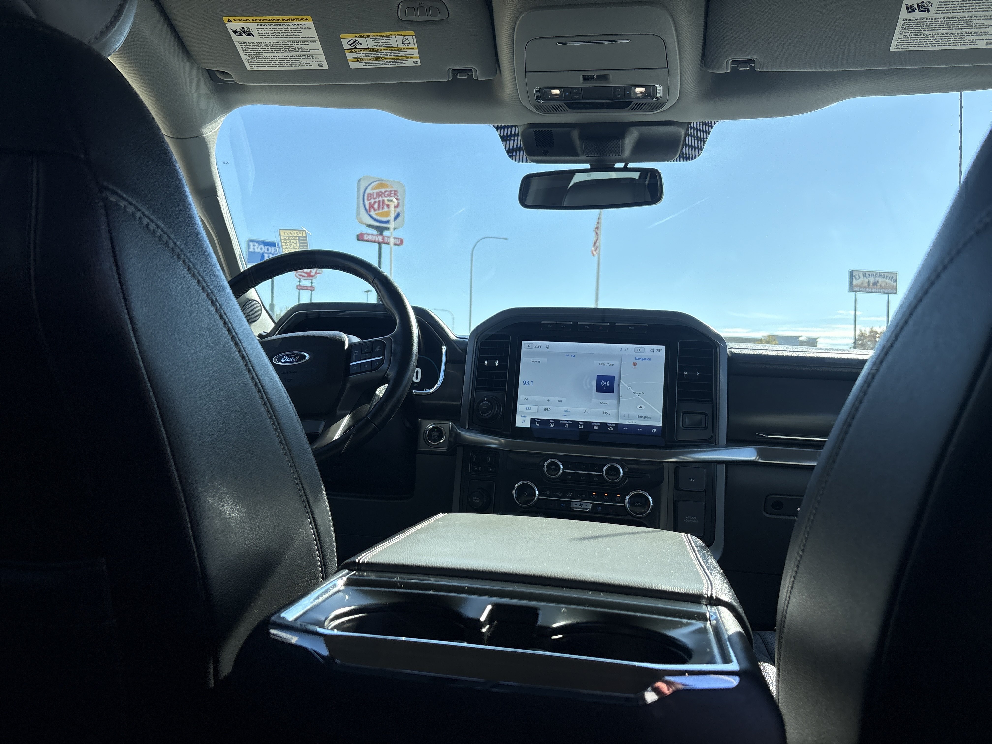 Used 2022 Ford F150 Lariat RWD image 10