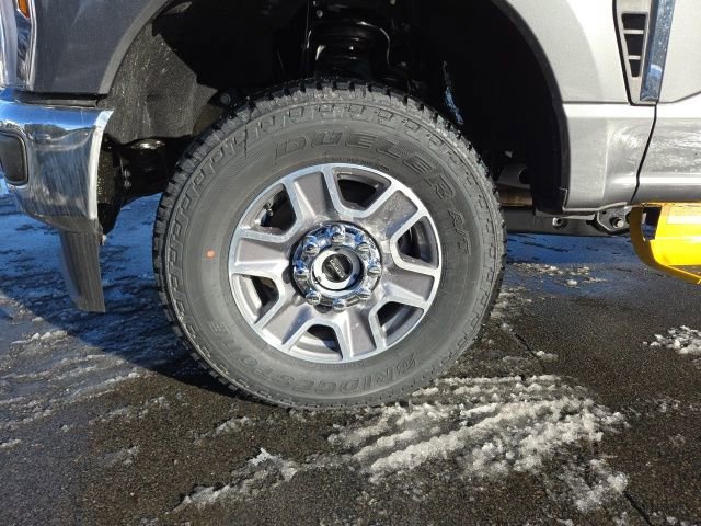 New 2026 Ford F350 Lariat w/ FX4 Off-Road Package image 31