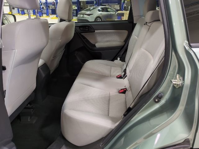 Used 2018 Subaru Forester 2.5i Premium w/ All-Weather Package image 18