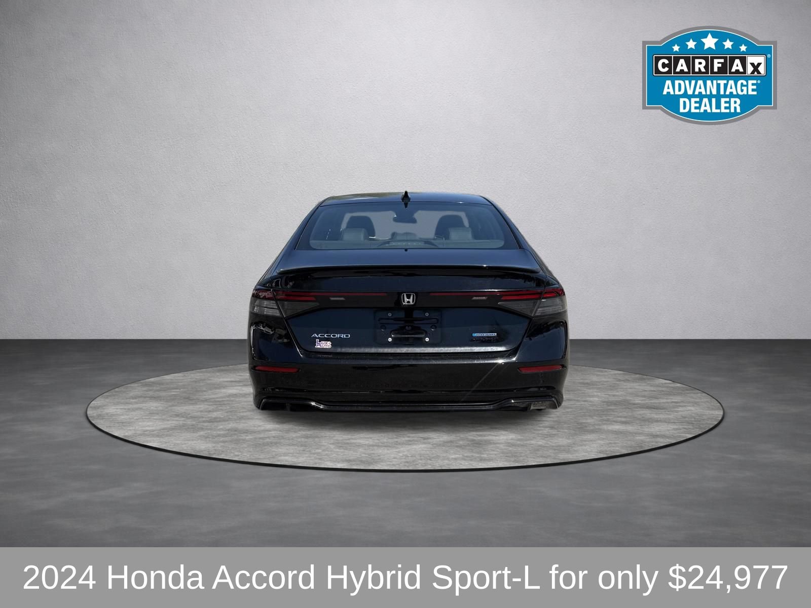 Used 2024 Honda Accord Sport image 4