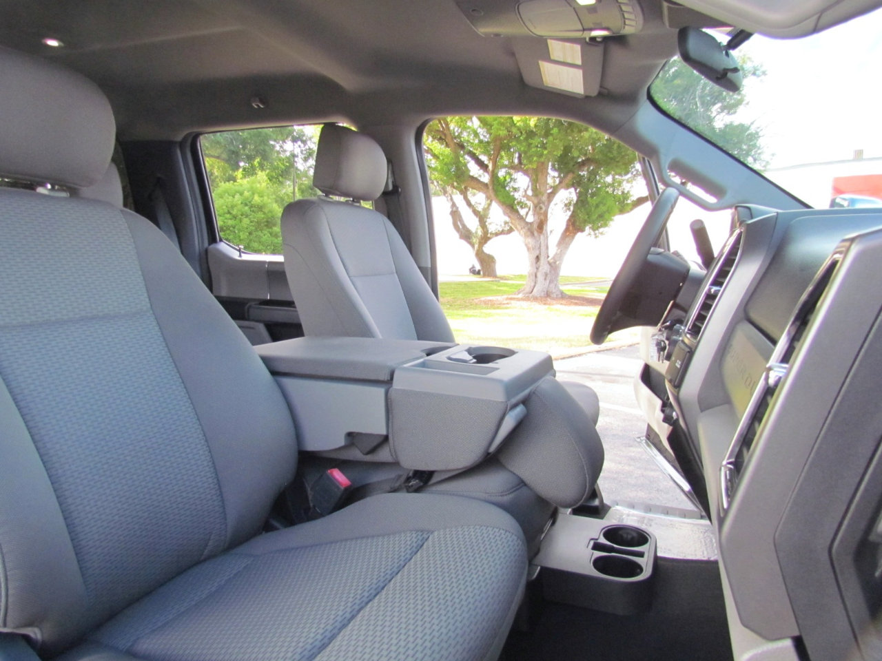 Used 2020 Ford F250 XLT w/ XLT Premium Package image 19