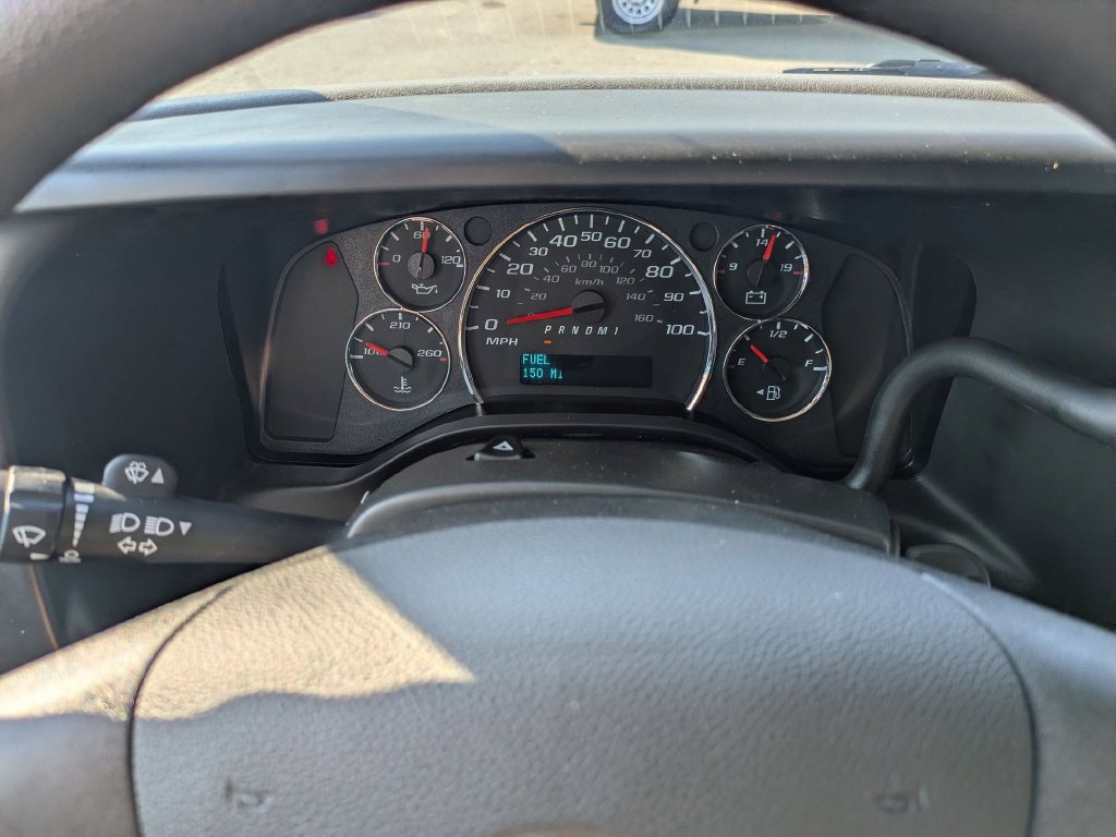 New 2026 Chevrolet Express 2500 RWD image 13