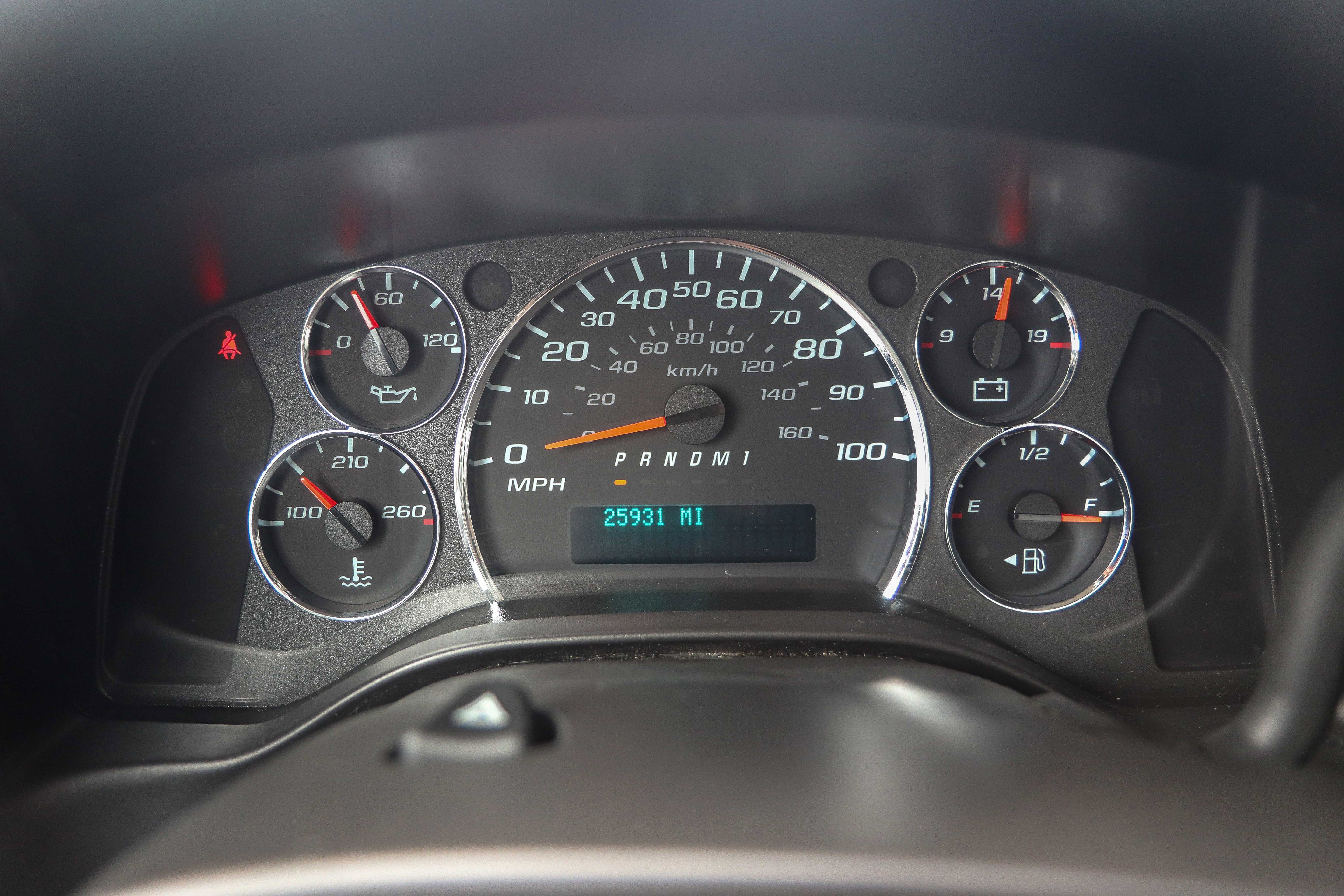 Used 2024 Chevrolet Express 3500 w/ Power Convenience Package RWD image 16