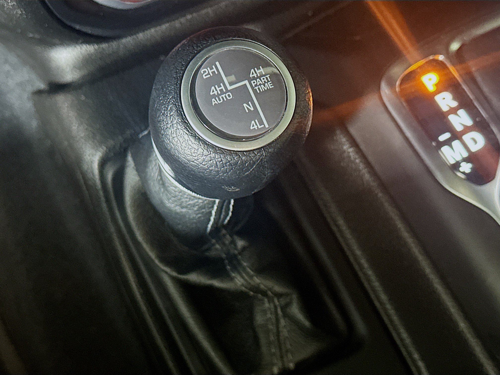 Used 2024 Jeep Wrangler Unlimited AWD/4WD image 26