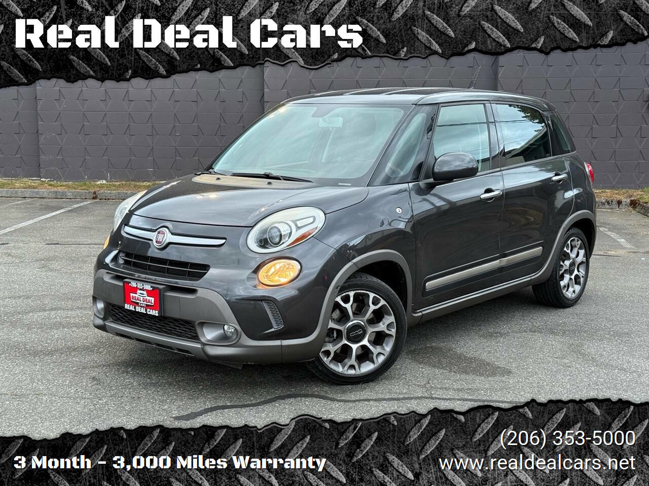 Used 2014 FIAT 500L Trekking FWD image 1