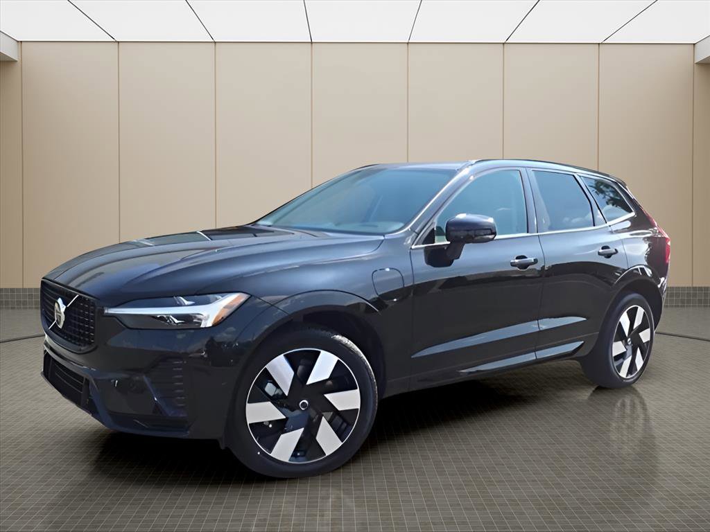 Used 2025 Volvo XC60 T8 Plus w/ Protection Package Premier image 18
