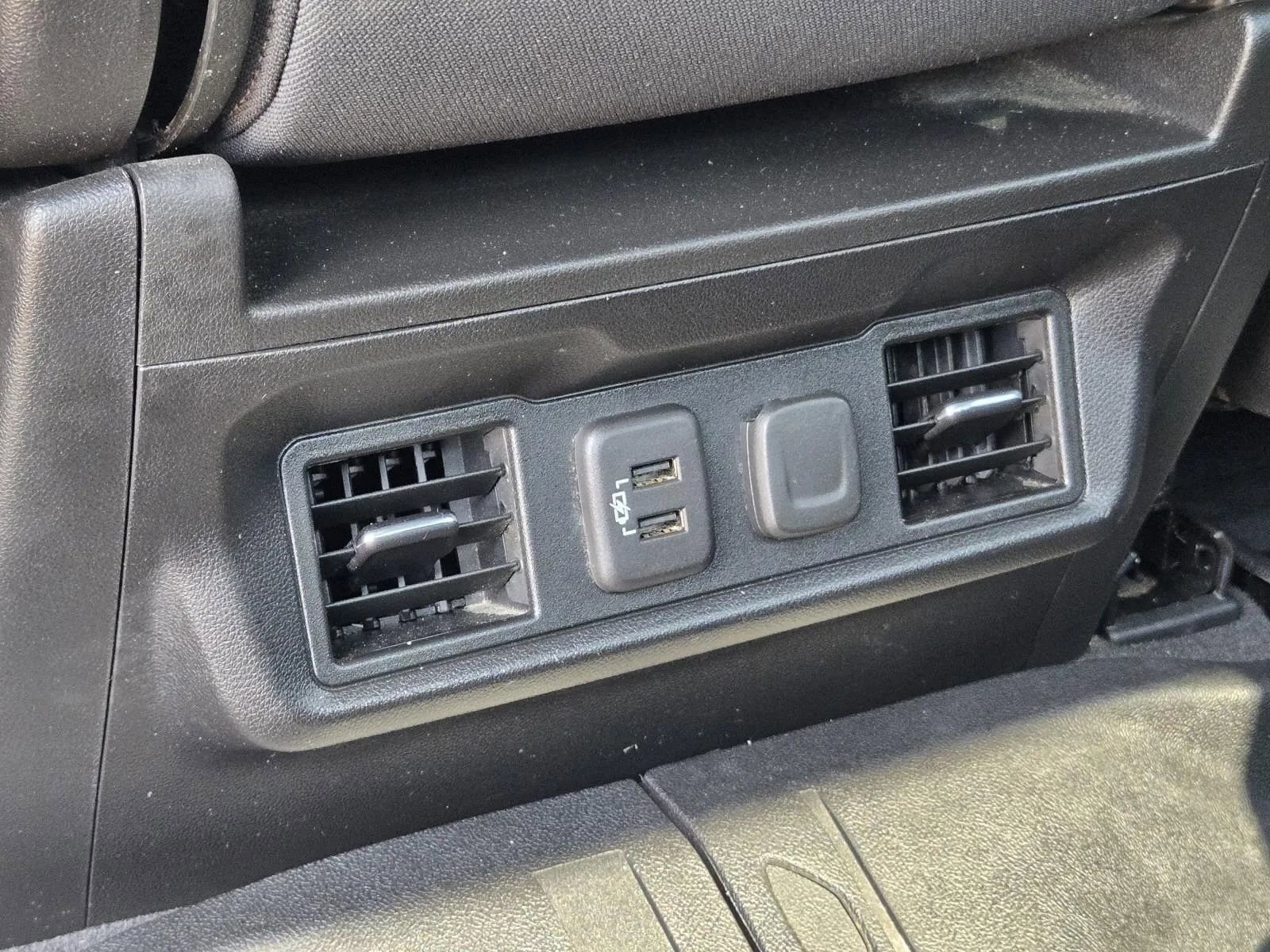 Used 2021 Chevrolet Silverado 1500 RST w/ Bed Protection Package image 29