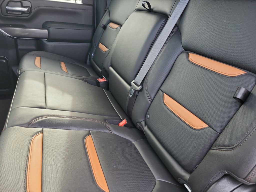 Used 2021 GMC Sierra 2500 AT4 w/ AT4 Premium Plus Package image 11