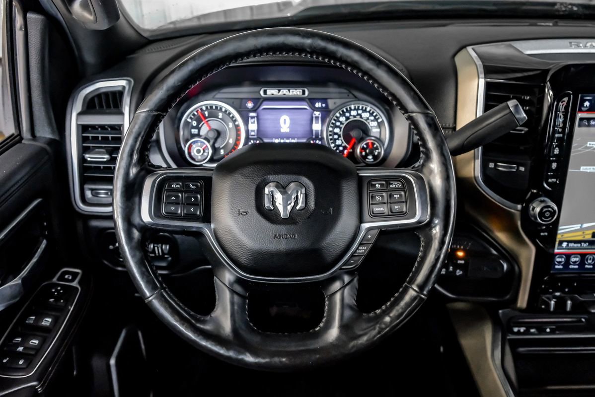 Used 2019 RAM 2500 Laramie w/ Black Appearance Package AWD/4WD image 15