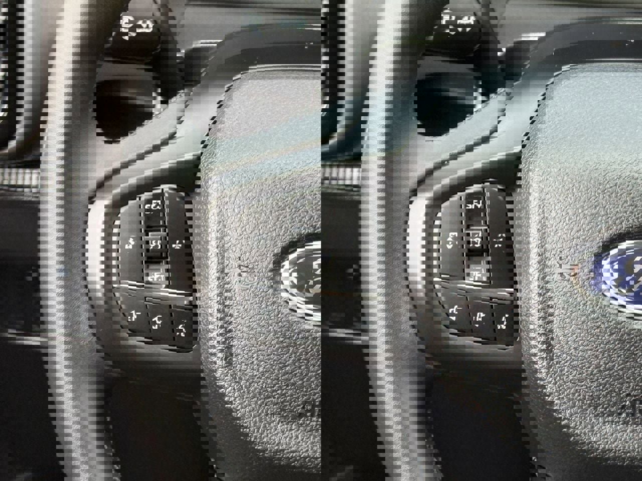 Used 2025 Ford Ranger XLT w/ Trailer Tow Package RWD image 15