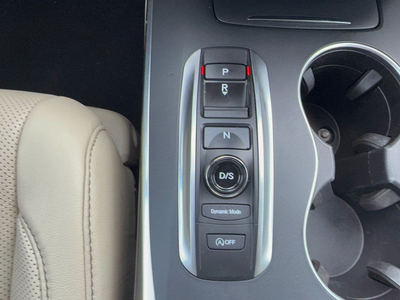 Used 2020 Acura MDX w/ Technology Package FWD image 21