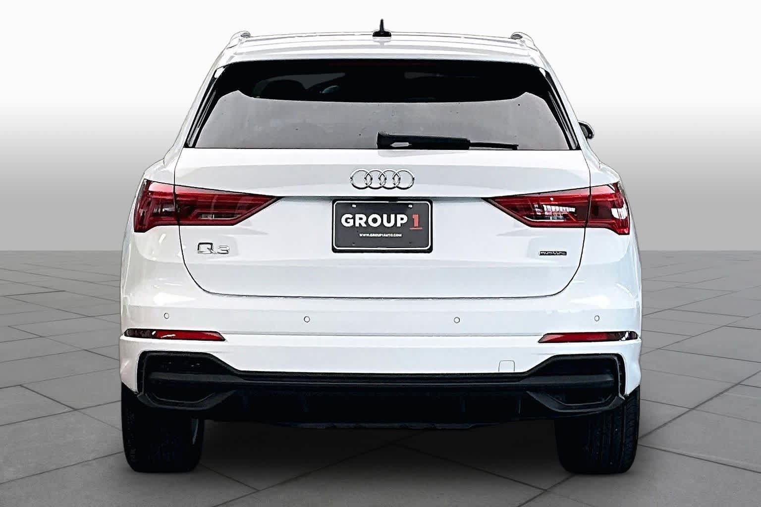Used 2024 Audi Q3 2.0T Premium AWD/4WD image 5