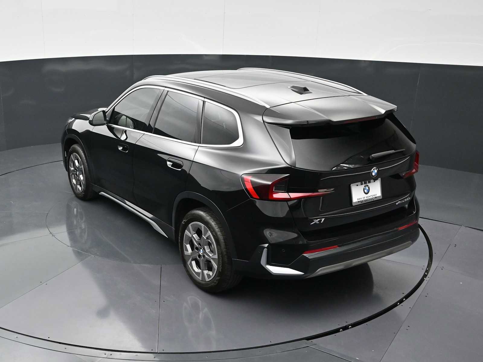 Used 2025 BMW X1 xDrive28i w/ Convenience Package image 22