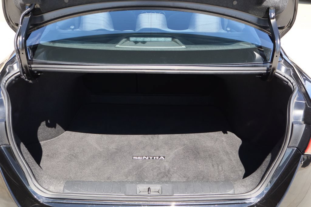 Used 2024 Nissan Sentra SV FWD image 24